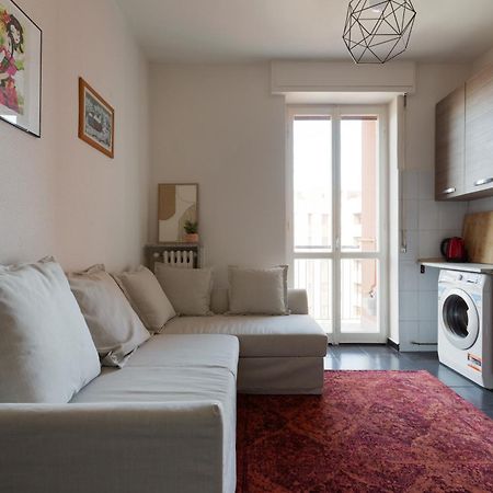 Corvetto M3 - Comfy Apt. With Balcony! Милано Екстериор снимка