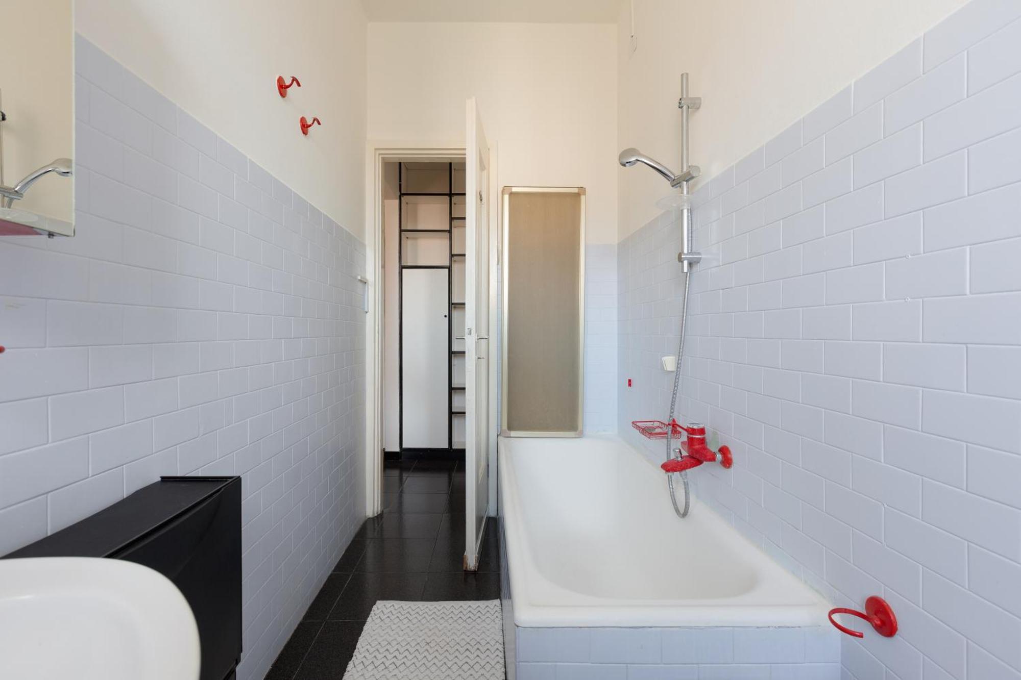 Corvetto M3 - Comfy Apt. With Balcony! Милано Екстериор снимка