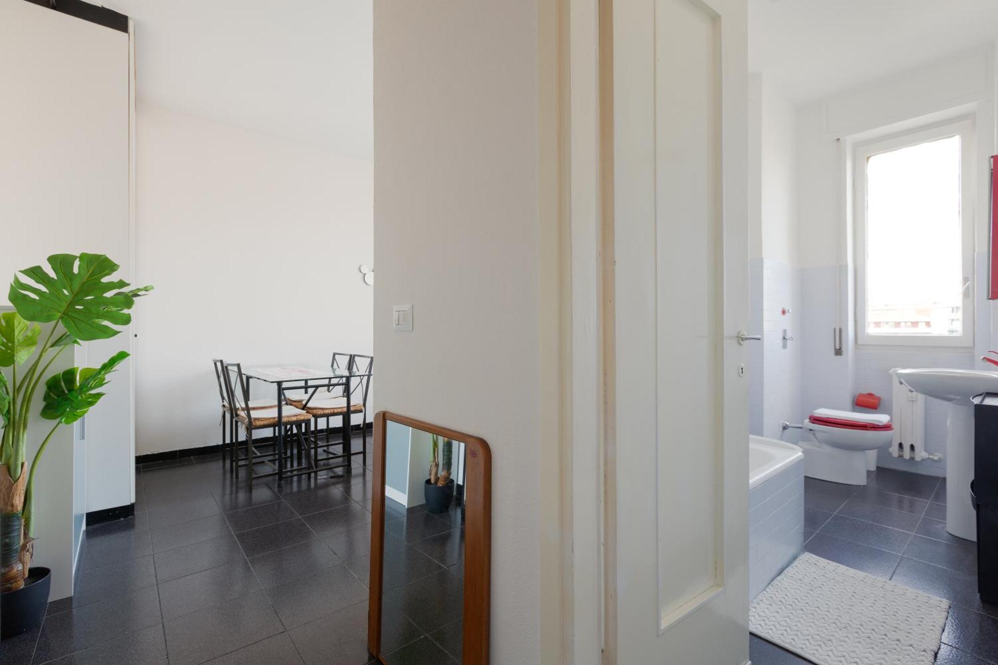 Corvetto M3 - Comfy Apt. With Balcony! Милано Екстериор снимка